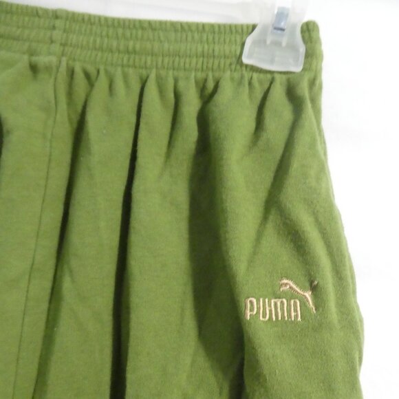 PUMA | large | Green Shorts With Pockets | Stretchy Waistband | Embroidered Logo - Picture 4 of 15